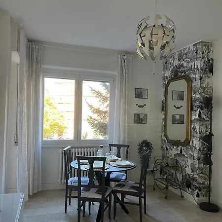 Cici's Apartment *