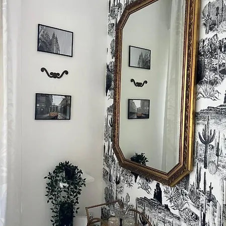 Cici's * Milan