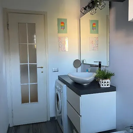 Cici's Apartment *